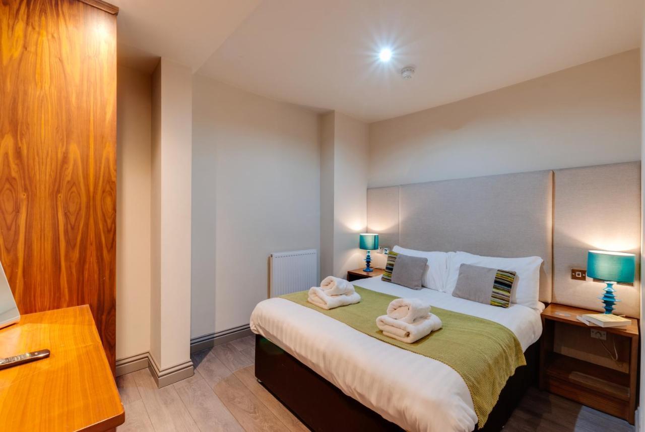 Base Serviced Apartments - City Road Chester Zewnętrze zdjęcie