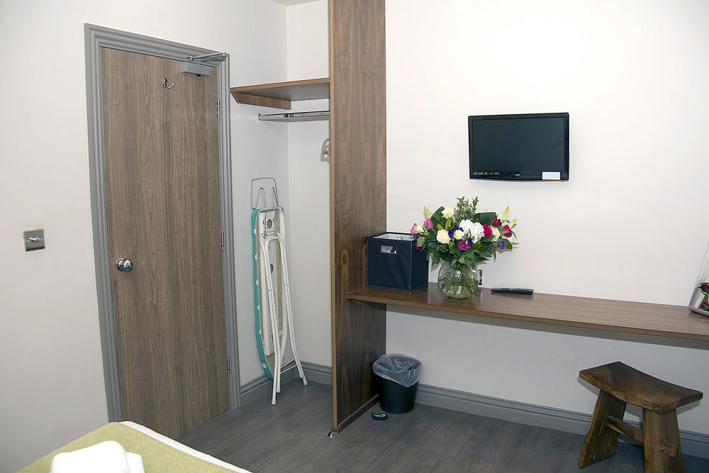 Base Serviced Apartments - City Road Chester Zewnętrze zdjęcie
